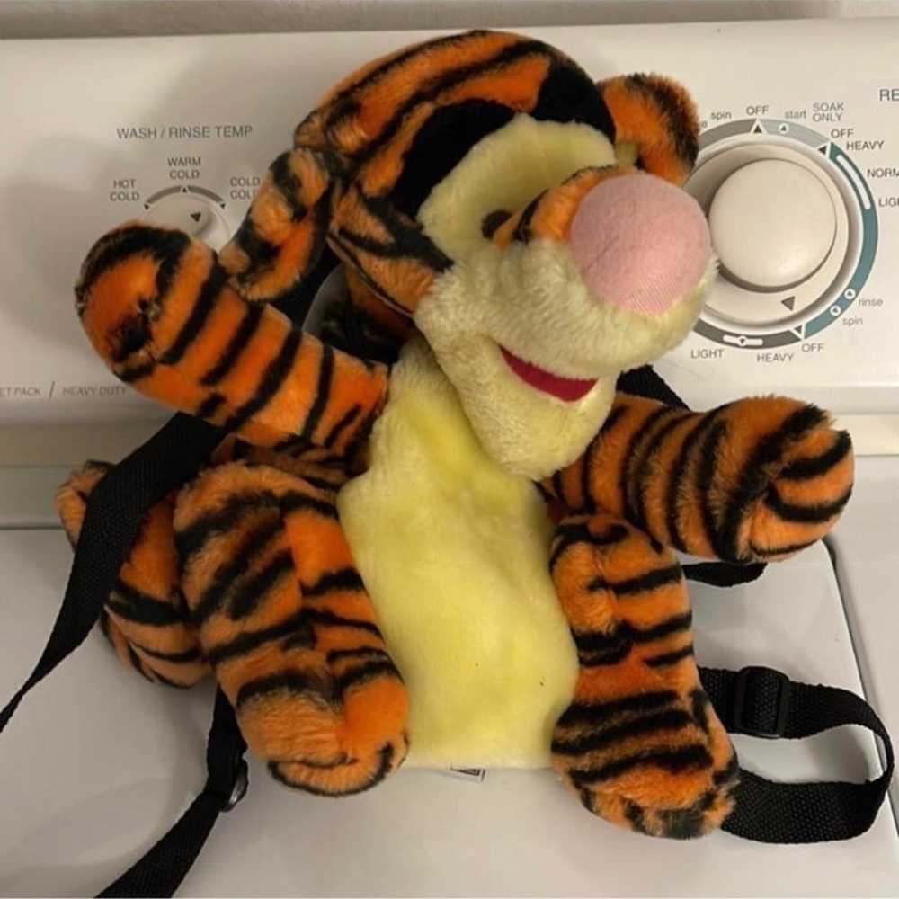 Tigger Backpack - image 1